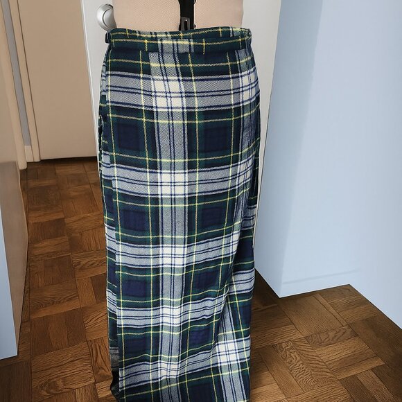 Long Woolen Kilt Skirt - M - Picture 1 of 7